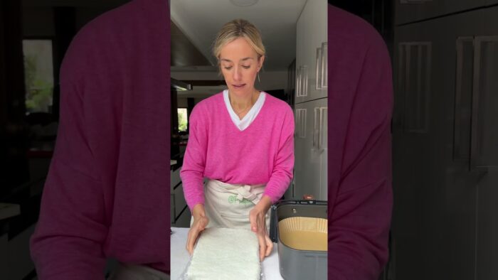 Mira lo que puedes hacer con ARROZ Y SALMÓN #recetasjaponesas #sushi