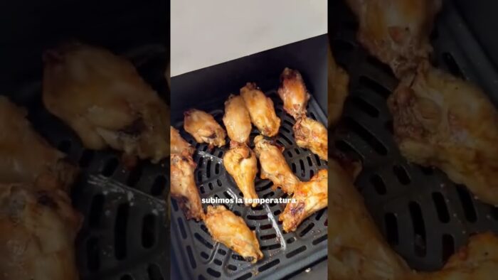 Receta de alitas de pollo en la airfryer 🍗 #airfryer #recetasfaciles #recetasairfryer #recetafacil