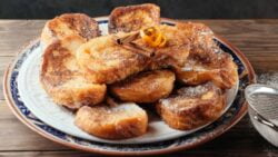 La nueva receta de torrijas fit que se está haciendo viral