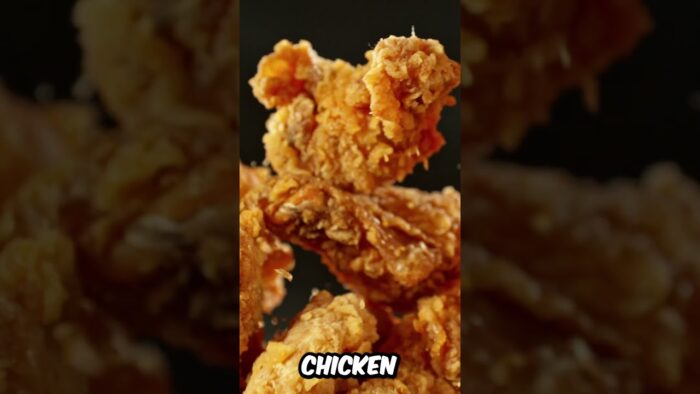 AIR FRYER CHICKEN WINGS AND FRIES #shorts #recipe  #airfryer