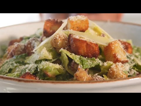 Air Fryer Chicken Ceasar Salad | Ensalada Ceasar de pollo en la freidora de aire 🥗