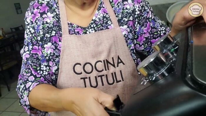 Chicharrones de cerdo en freidora de aire en 40 min. 😋🐷🍅🧅🌶🍋🥙 | Cocina Tutuli