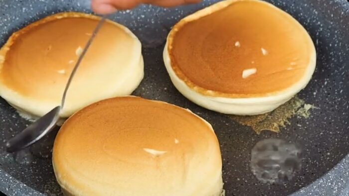 Receta de Panquecas Esponjosas 🥞