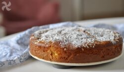 Bizcocho de yogur griego con aceite de oliva
