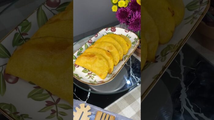 ¡EMPANADAS DE QUESO! | RICAS Y RÁPIDAS | FREIDORA DE AIRE |✨🥟🧀👩🏻🍳 #latinofoodiefamily #shorts