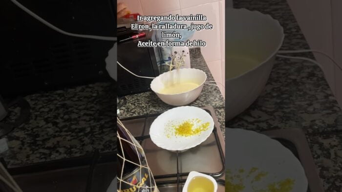 Bizcocho en la freidora de aire #ytshorts #comida #receta #viral