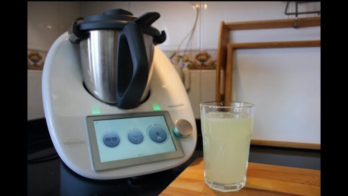 RECETA BEBIDA RECUPERADORA Y DEPURATIVA A BASE DE LIMON CON THERMOMIX *LIMONADA *