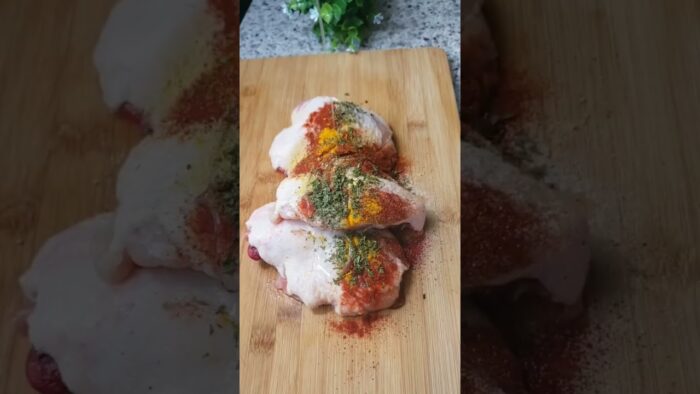 juicy chicken thighs in air fryer #chickenrecipe #airfryerrecipes #shorts #recipe