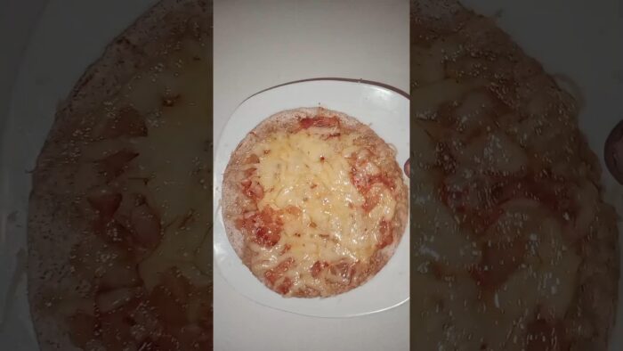 Desayuno súper fácil en freidora de aire – tortilla pizza de queso