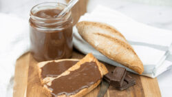 Crema de chocolate y avellanas para untar