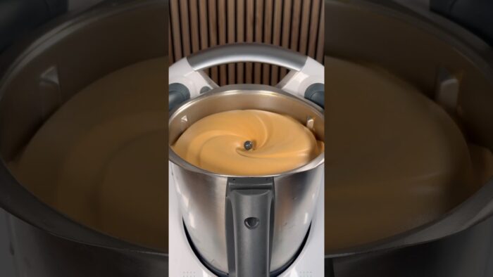 Mousse de café increíblemente fácil
