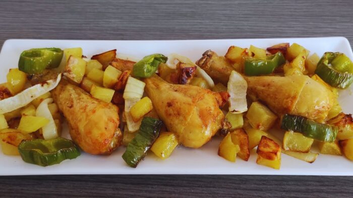 POLLO con PATATAS en airfryer | Jamoncitos, muslitos de pollo asado freidora de aire | al horno
