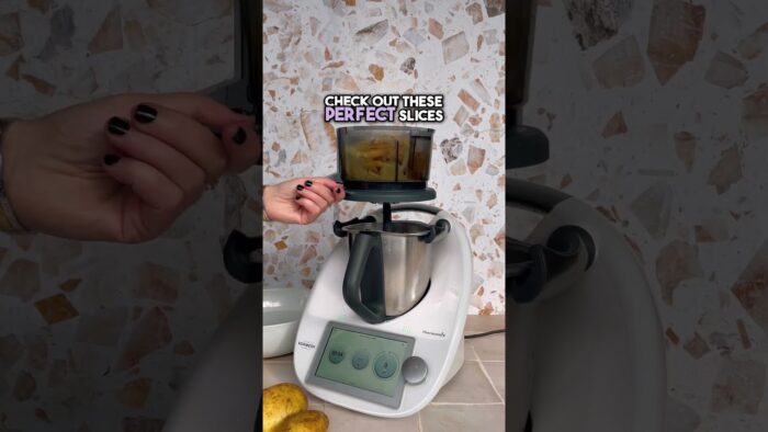 Perfectly Crispy Roast Potatoes Using Our Thermomix Machine & WunderSlicer  #thermomix