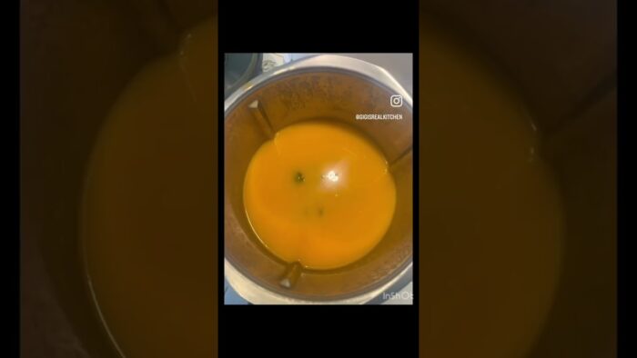 Sopa de tortilla en Thermomix.