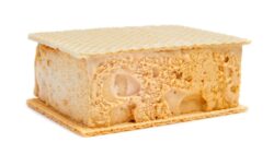 Helado de turrón en Thermomix para este verano: receta dulce