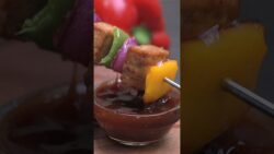 Deliciosas BROCHETAS DE TOFU | En freidora de aire! #tofu #recetasveganas #brochetas