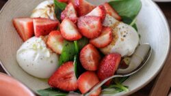 Delicias cremosas: recetas fáciles con queso fresco batido