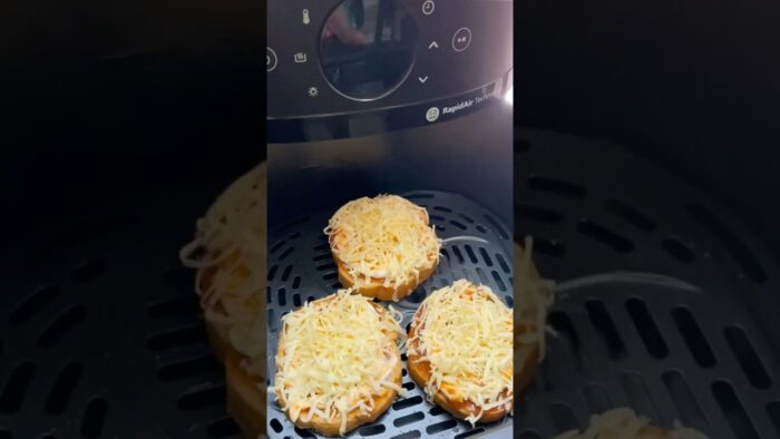 Air Fryer Cheese Toast | Cheese Toast Recipe #shorts #trending #viralshort #youtubeshorts #ytshorts