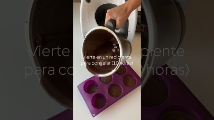 Este helado de chocolate te va a encantar #recetasthermomix #heladoscaseros #shorts #thermomix