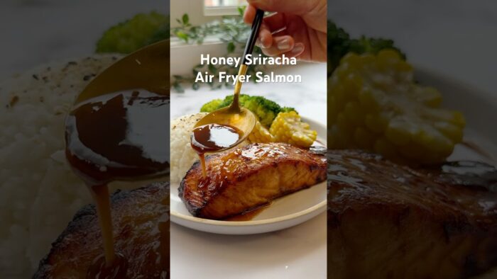 Honey Sriracha Air Fryer Salmon – simple and delicious! #shorts #recipe #salmon #airfryer