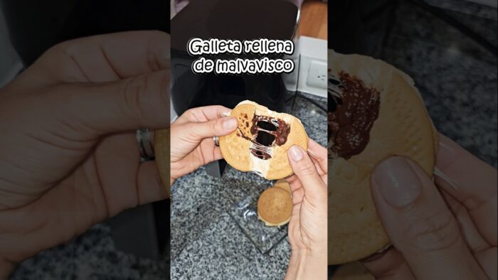 Postre en 5 minutos en airfryer #shorts #airfryer #recetasairfryer  #freidoradeaire #shorts