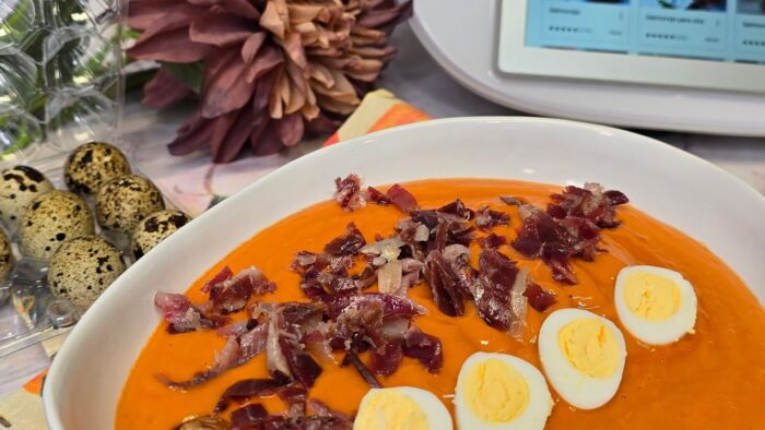 SALMOREJO EN LA THERMOMIX /RUIDO EN LA COCINA