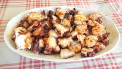 El truco infalible de los gallegos para que el pulpo quede tierno: no hay que darle una paliza