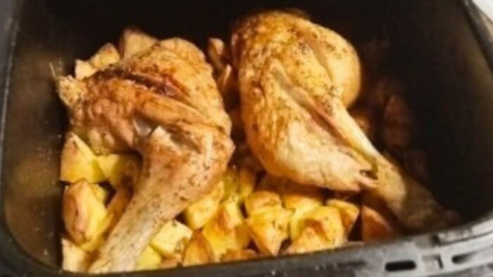 pollo con patatas en freidora de aire receta rapida y saludable