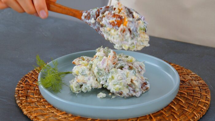 ¡La receta que te hará amar la freidora de aire! Cómo hacer crujiente y sabrosa ensalada de papa