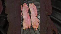 Cómo hacer bacon en freidora de aire, receta exprés