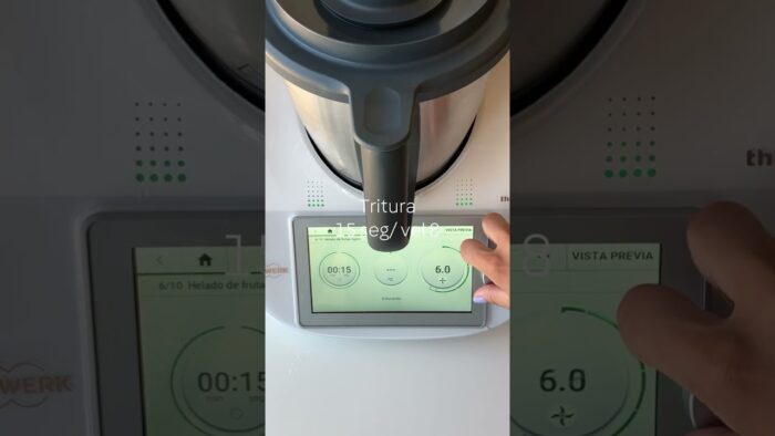 Helado delicioso  en 1 minuto #recetasfaciles #heladoscaseros #recetasthermomix #thermomix #shorts