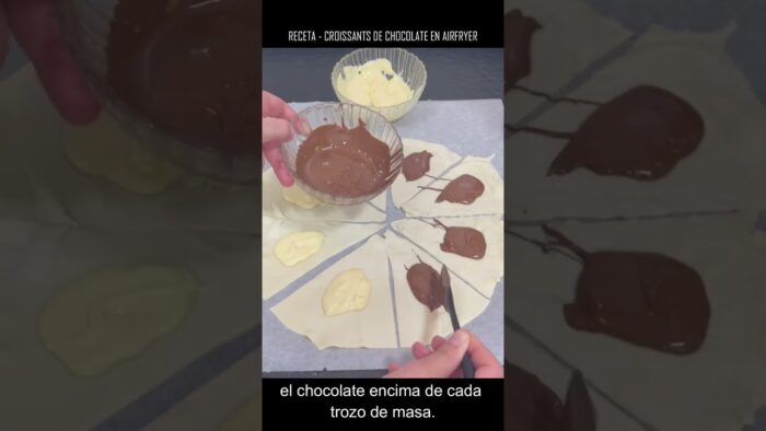 Receta croissants de chocolate en airfryer #shorts #recetas #airfryer