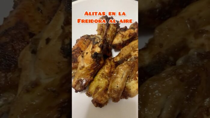 Alitas en la freidora al aire #shorts #alitas  #recetas  #freidoradeaire