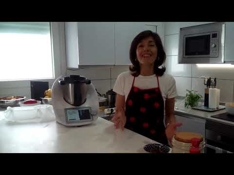 Cake de dátiles, manzana y nueces sin gluten en thermomix