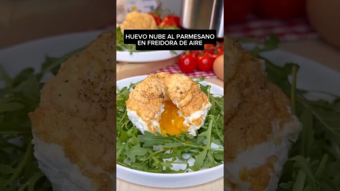 HUEVO NUBE AL PARMESANO en FREIDORA DE AIRE #shorts #recetas