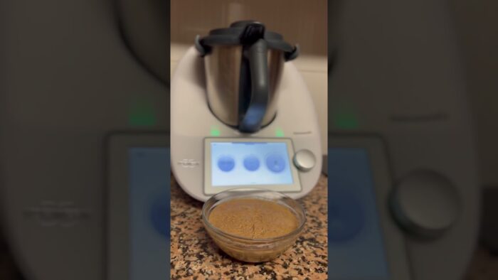Si estás interesado en comprar una Thermomix, escríbenos al 643204883 🎁💝