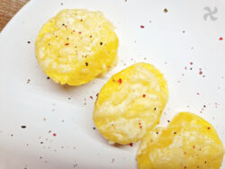 Patatas en airfryer con queso raclette
