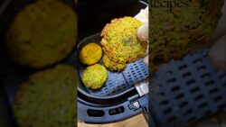 Air Fryer Snack Recipe / Air Fried Green Peas Vada #shortsfeed #airfryerrecipes #philipsairfryer