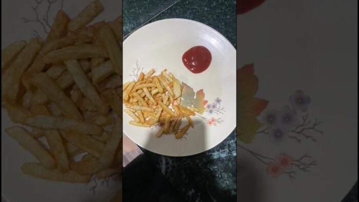 French fries recipe in air fryer #shortvideo #recipe #youtubeshorts #viralshorts #trending