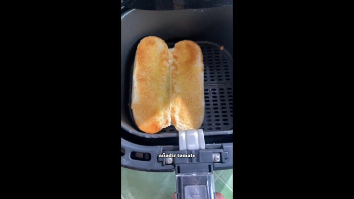 Pizza-dogs en freidora de aire 🍕 #justspices #shorts #recetasairfryer