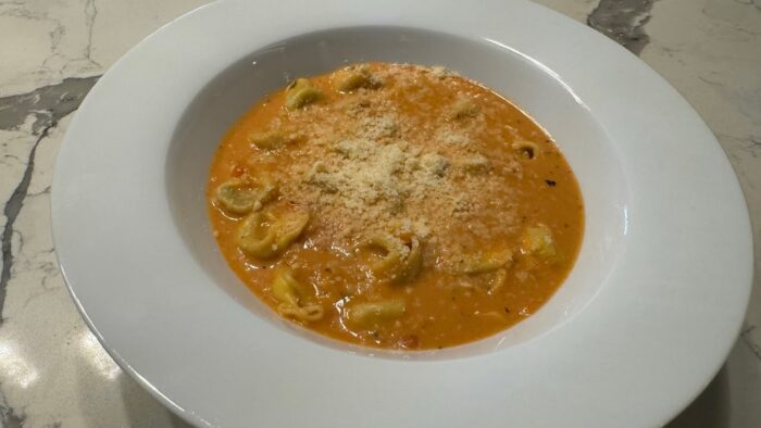 Tortellini Tomato Soup – Thermomix® TM6