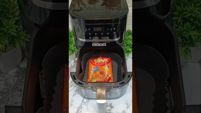 Yippee noodles in an air fryer . Simple airfryer recipe for beginners. #airfryer #ourfoodlab