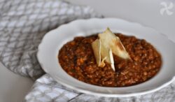 Lentejas con berenjena y zanahoria