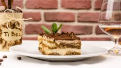 Receta de tiramisú de turrón el postre navideño que no puede faltar