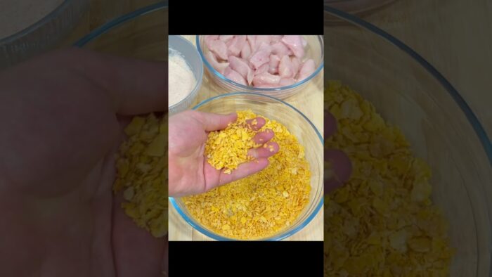 🍗 ¡Receta TIRAS DE POLLO CRUJIENTE en AIRFRYER! ¿Los habías rebozado así alguna vez? #shorts #receta