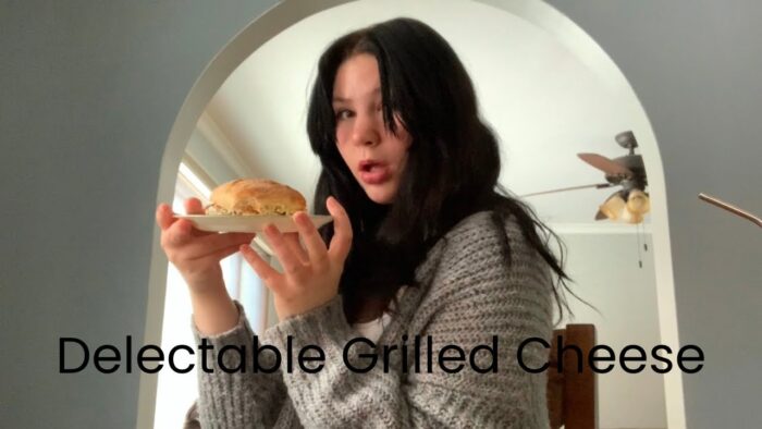 A Delectable Grilled Cheese(air fryer recipe)