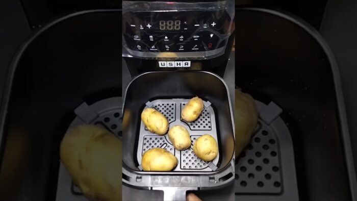 Air Fryer Crispy Potato Delight: Quick & Easy Recipe easy breakfast #joshitastyfood #airfryer #short