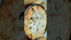 Air fryer pizza recipe#pizzarecipes #airfryerrecipes  #youtubeshorts #shortvideo #shorts #trending