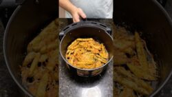 🥔 Bastones de PAPA gratinadas en la Air FRYER #shorts