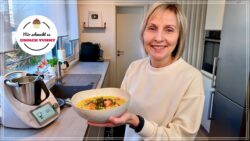 👩🏼‍🍳 Cremige Lauch-Suppe mit Lachs – Low Carb 💪🏻 – Thermomix® Rezept